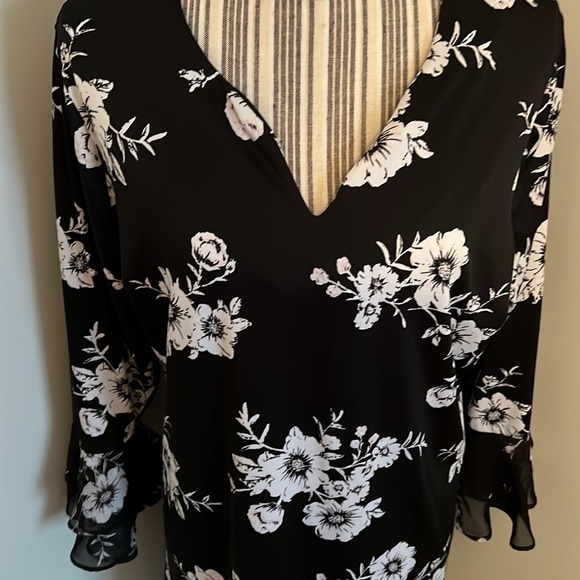 Ryan Michelle Floral Dress Size 1X - Picture 2 of 5
